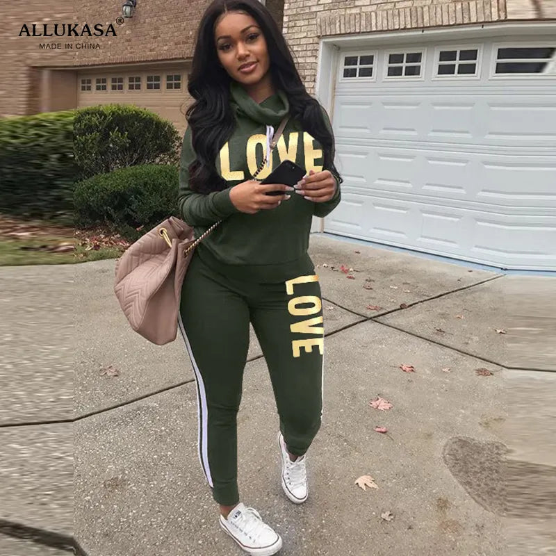 Women's 2-Piece Sweatsuit